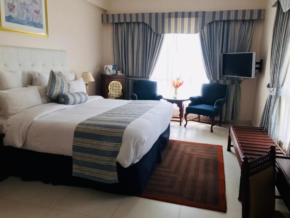 Beach Luxury Hotel Карачи Екстериор снимка