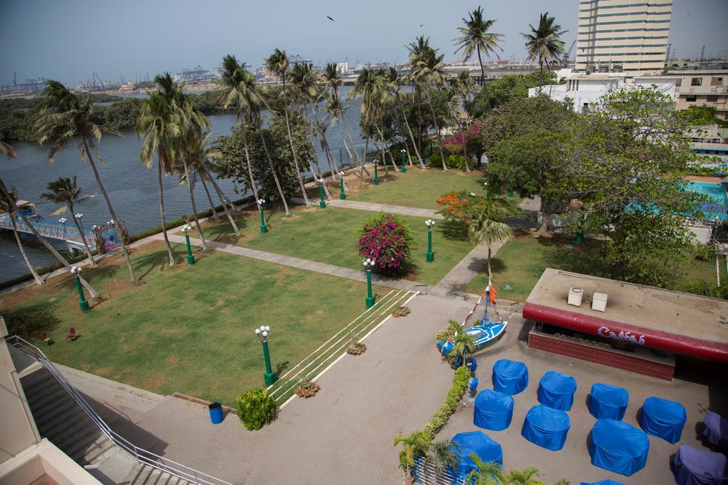Beach Luxury Hotel Карачи Екстериор снимка